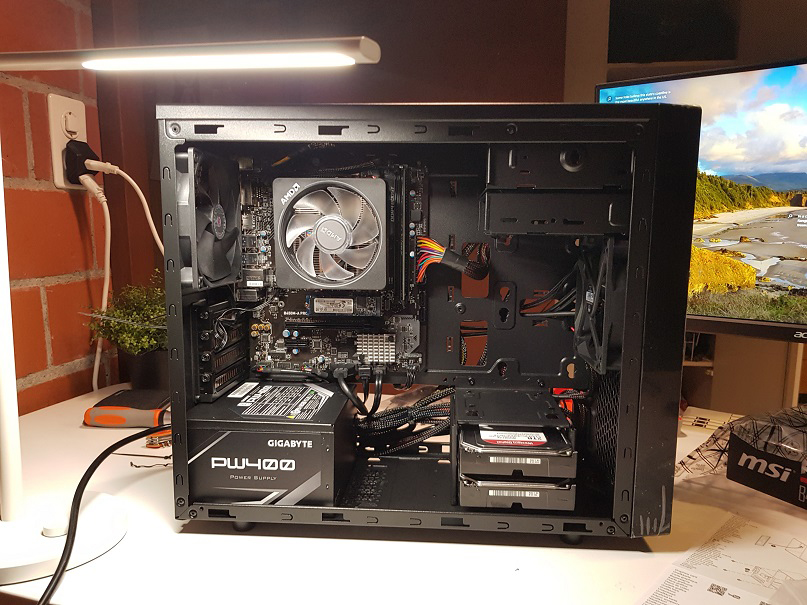 New fan mounted on Motherboard